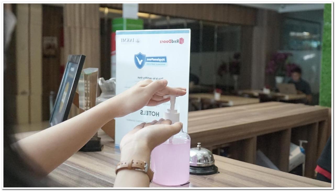 红多兹酒店-近明古鲁班台班让2号 外观 照片